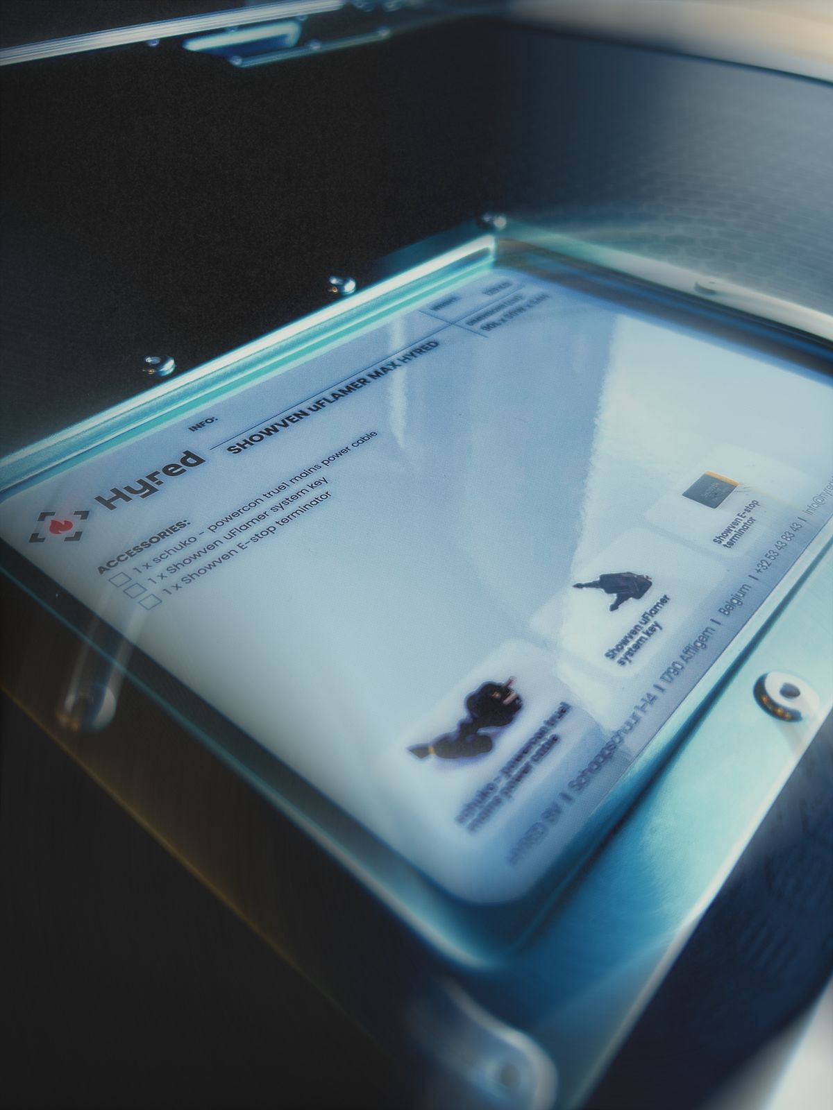 HYRED-Etikett auf einem Flightcase