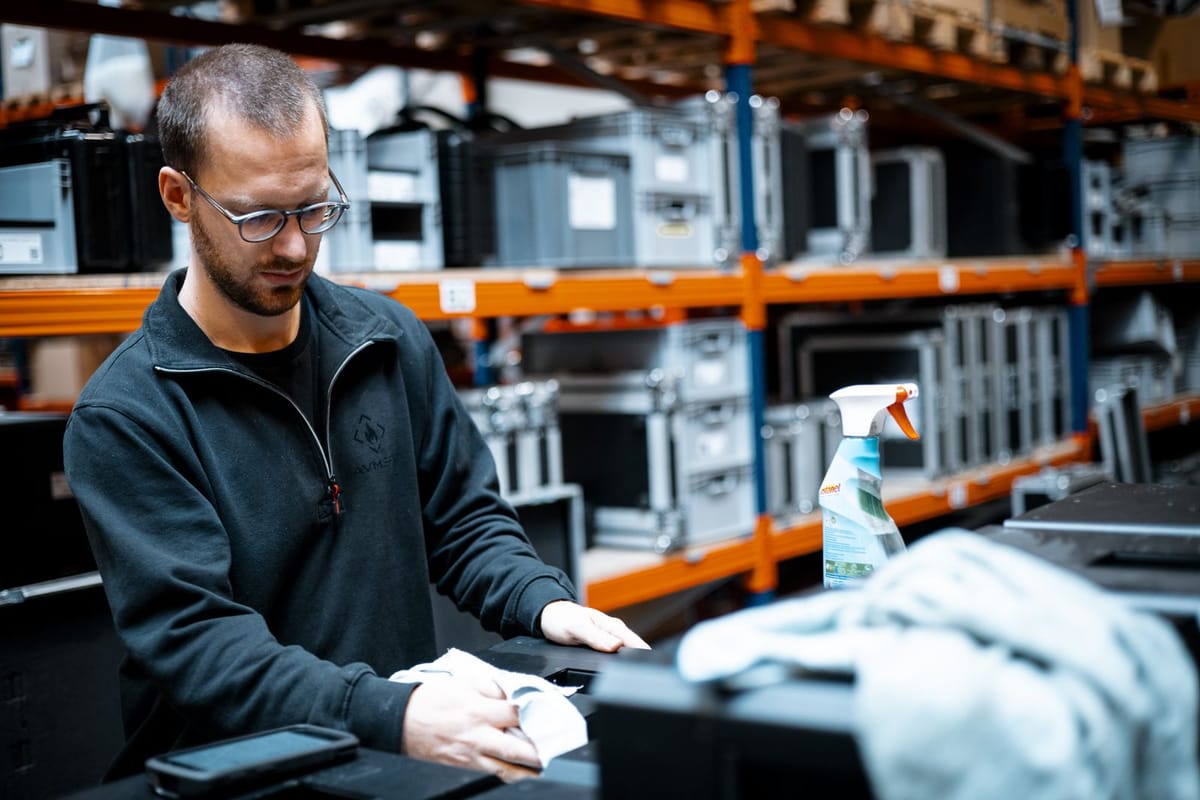 Reinigung von Material im Lager