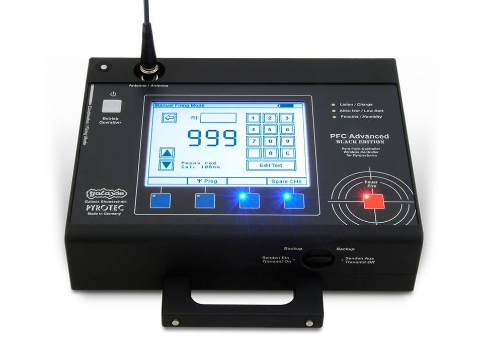 Galaxis PFC Advanced black edition controller, incl. DMX firing mode, USB cable & DMX box